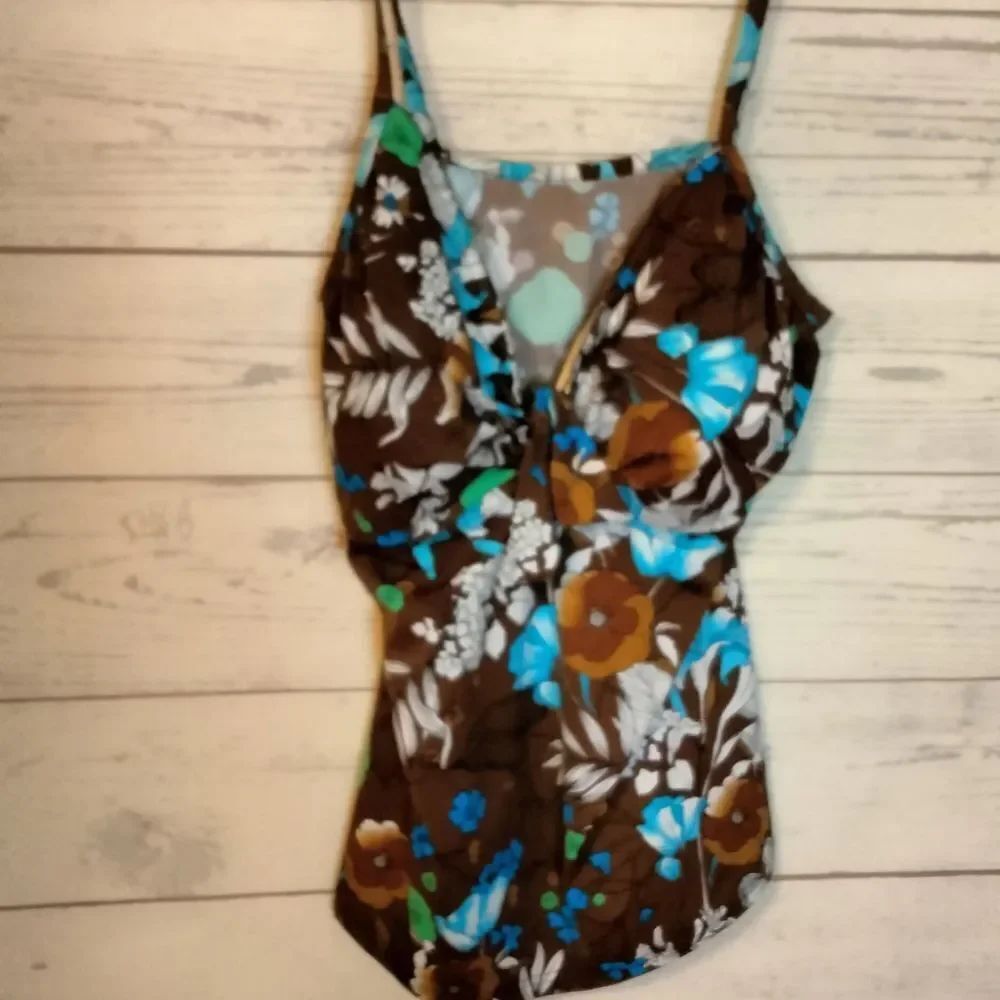 Floral Bathing Suit Top - Picture 2 of 6